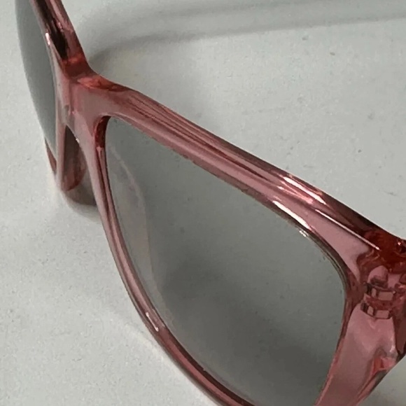 Burberry NWOT Designer Statement sunglasses women pink silver Barbie style - Picture 12 of 15